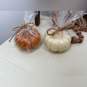 Brand New-Set of 2-Perfect Harvest Pumpkin Shaped Candles